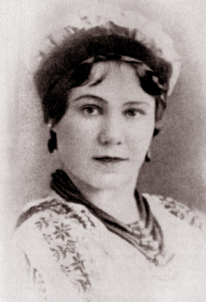 Юлія Шустакевич Юлія Шустакевич